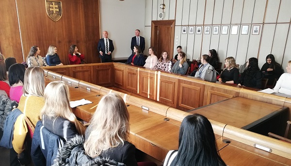 Študentky pedagogiky na ministerstve školstva 2