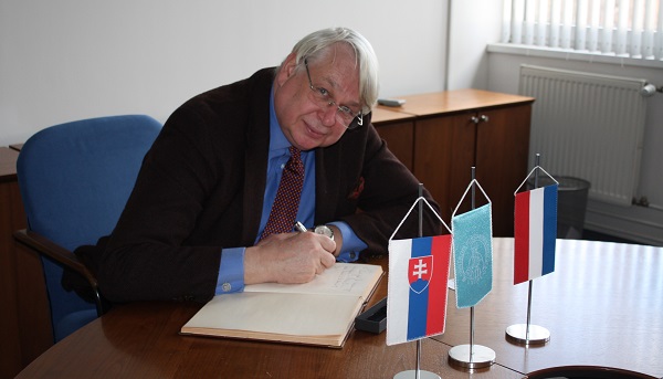 Veľvyslanec Holandského kráľovstva návštívil UKF