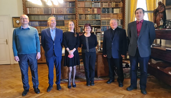 Spolupráca s Biskupstvom Nitra pokračuje