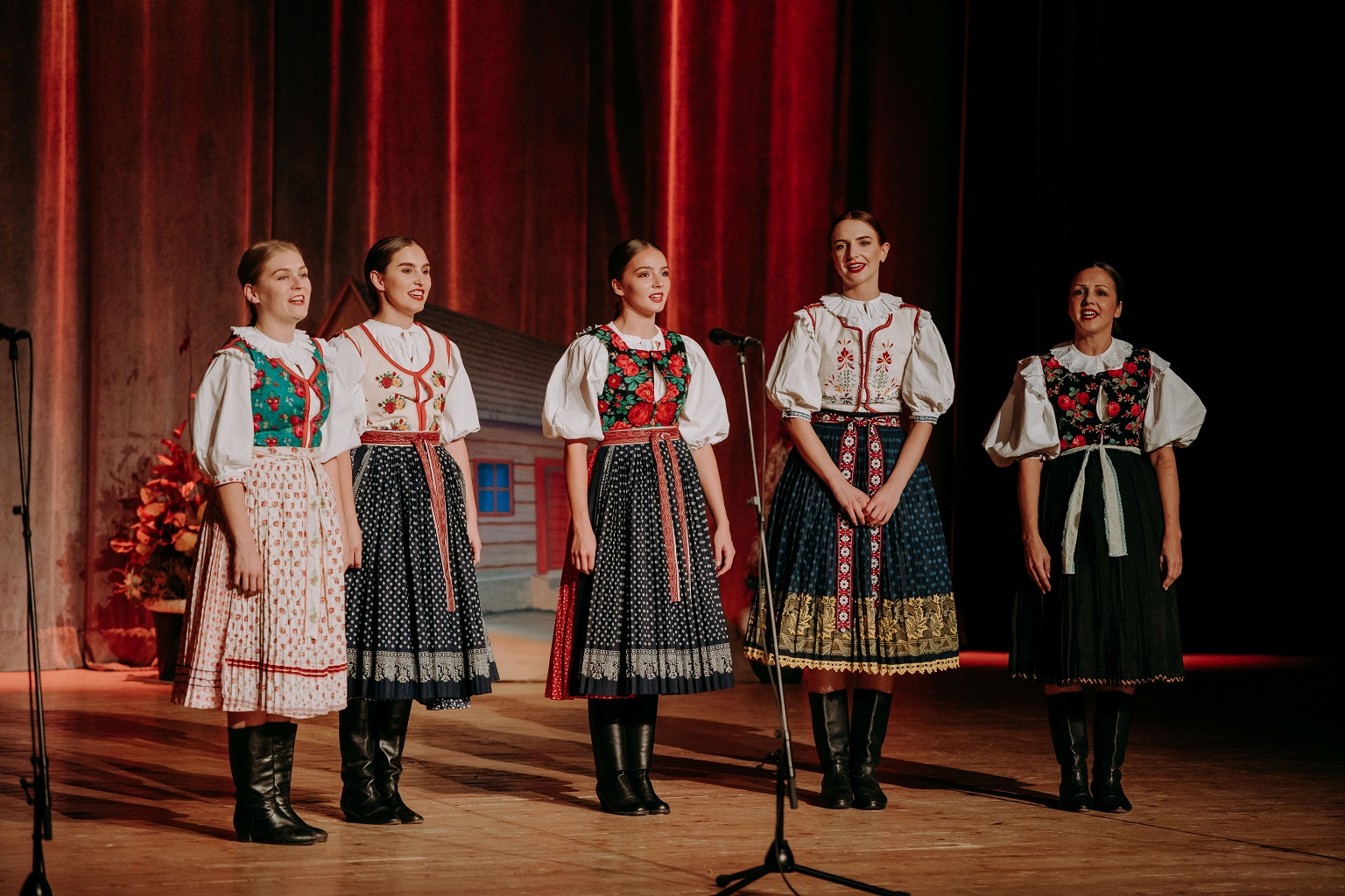 Folklórny súbor Trnafčan na festivale Akademická Nitra 2021