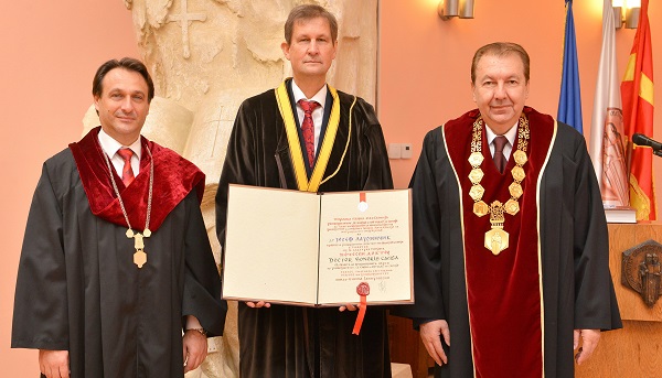 prof Laurincik Dr h