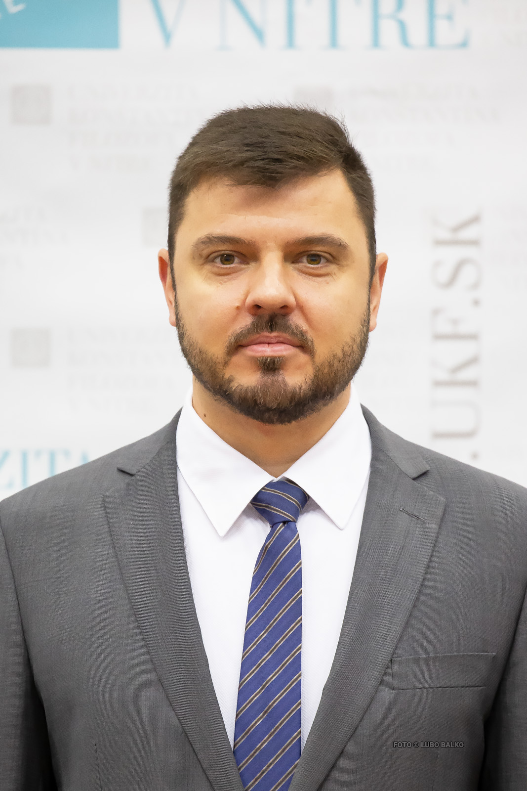 Vedecká rada UKF mala online zasadnutie 2 1DX 3264 1 1