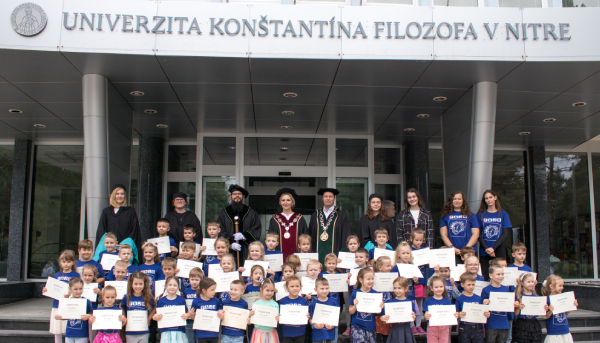 Začal sa čas promócií tou najmilšou