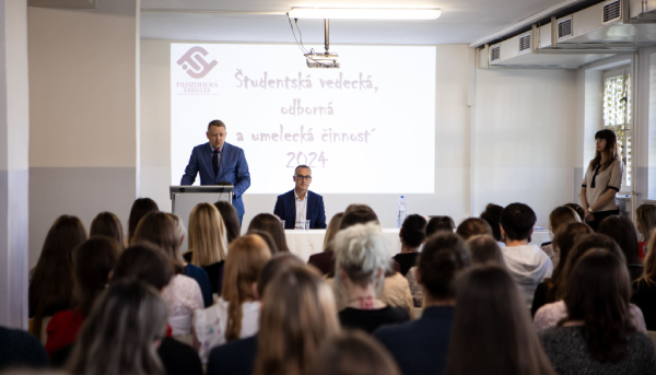 Slávnostné odovzdanie diplomov