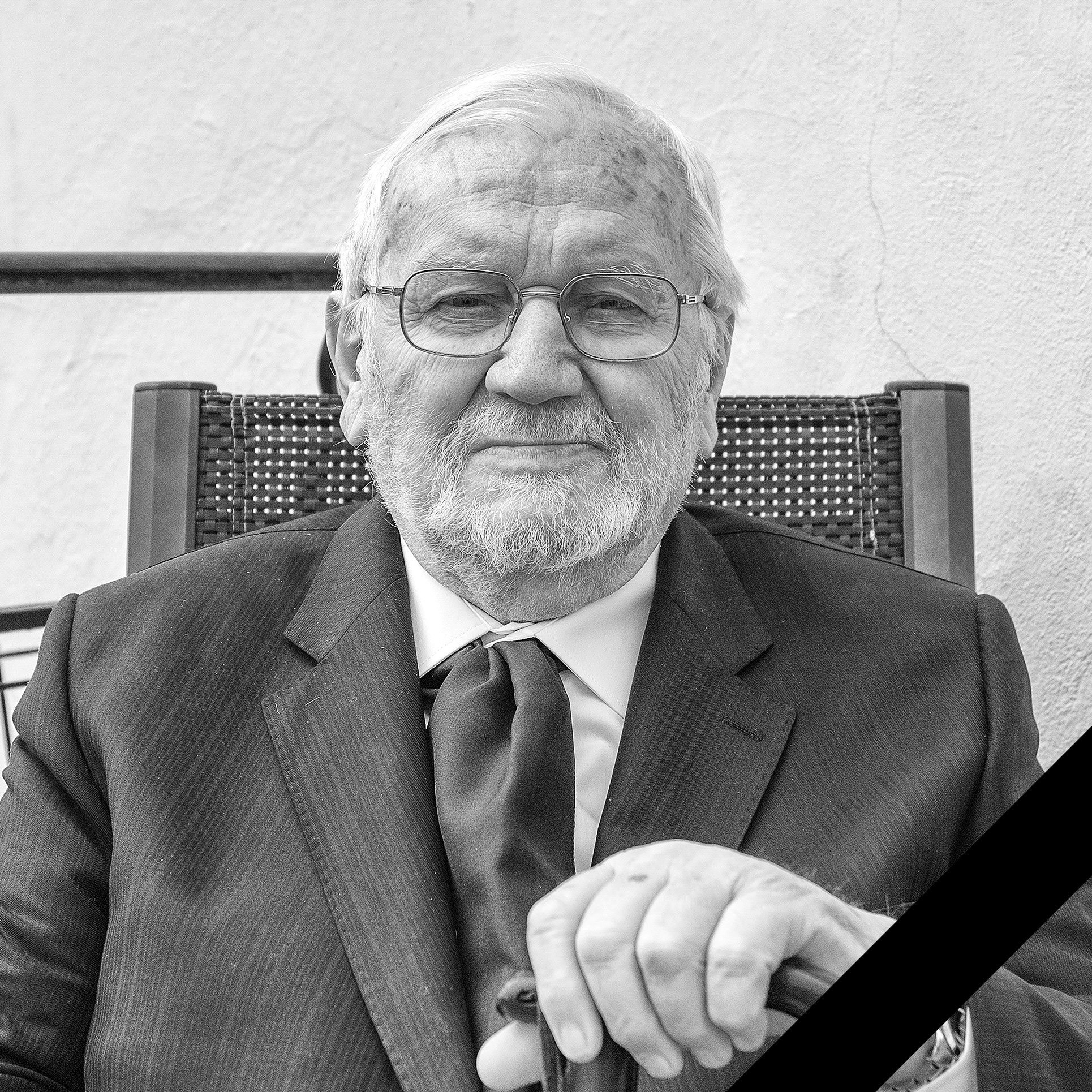 Navždy nás opustil náš pán profesor 1 FPVaI Ruzicka 01w