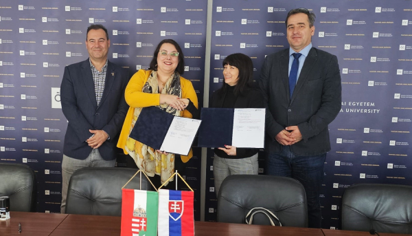 Podpísaná zmluva s Óbuda University