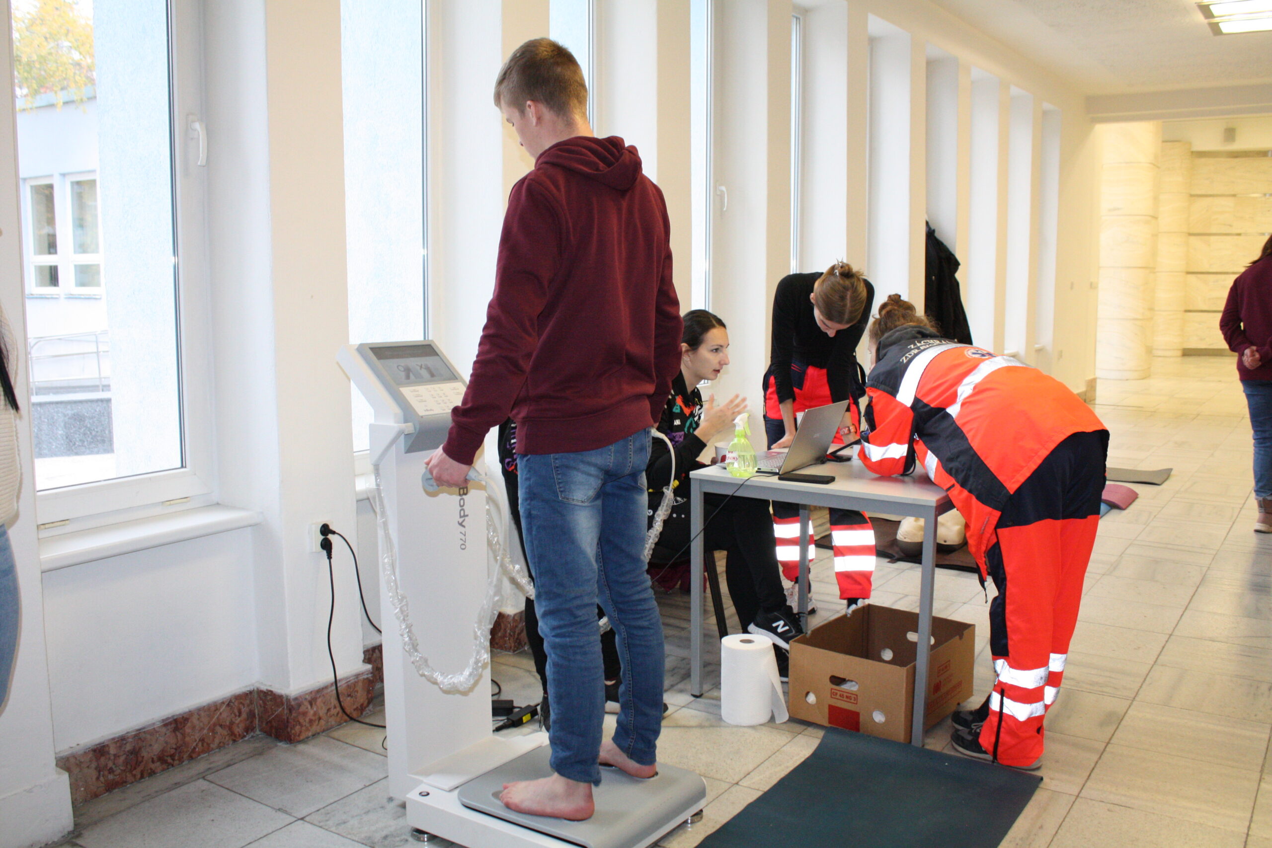 Zamerané na zdravie a poskytnutie prvej pomoci 4 R Prva pomoc 04w