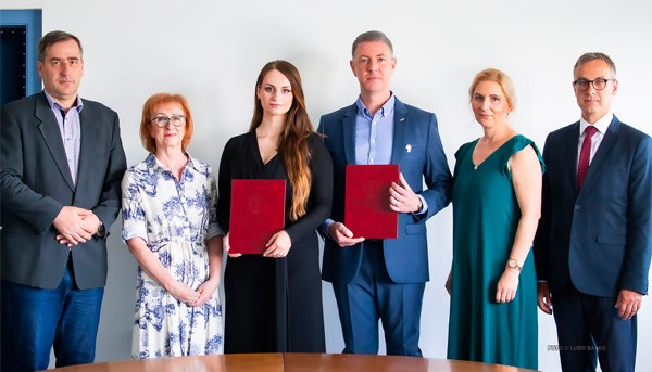 Rektor vymenoval nových docentov