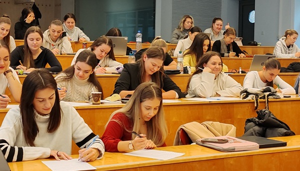 Rozvíjali komunikačné schopnosti a hodnoty